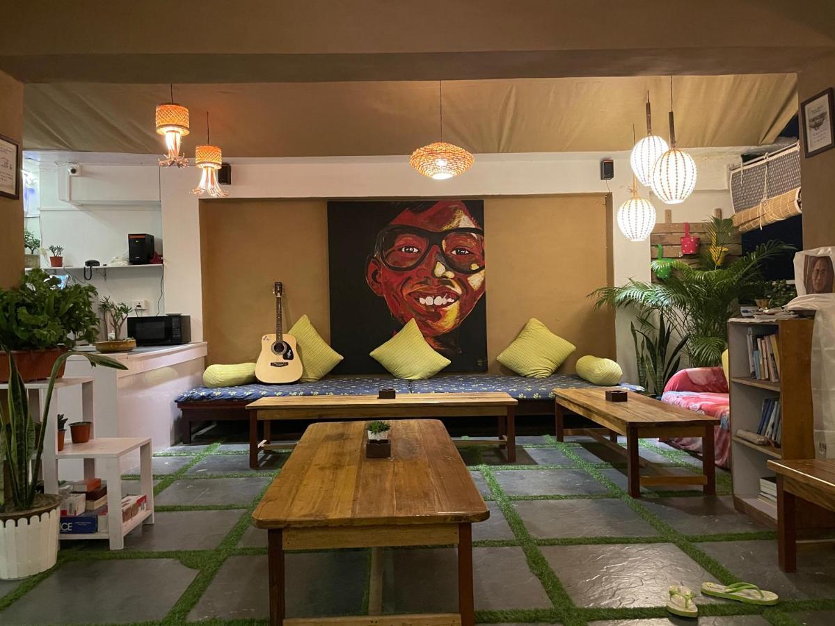 Mellow Fellow Hostel Гангток Екстериор снимка