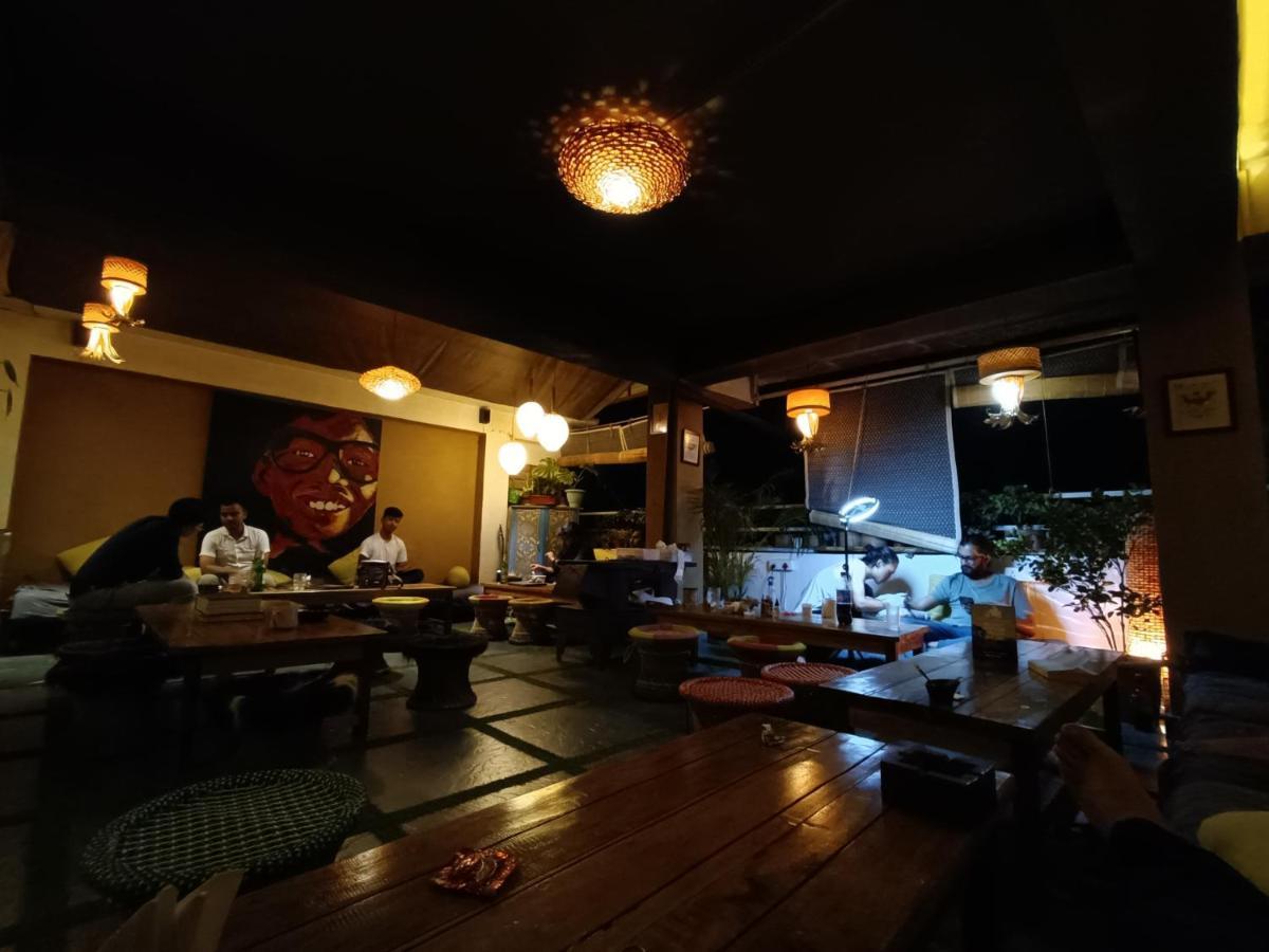Mellow Fellow Hostel Гангток Екстериор снимка