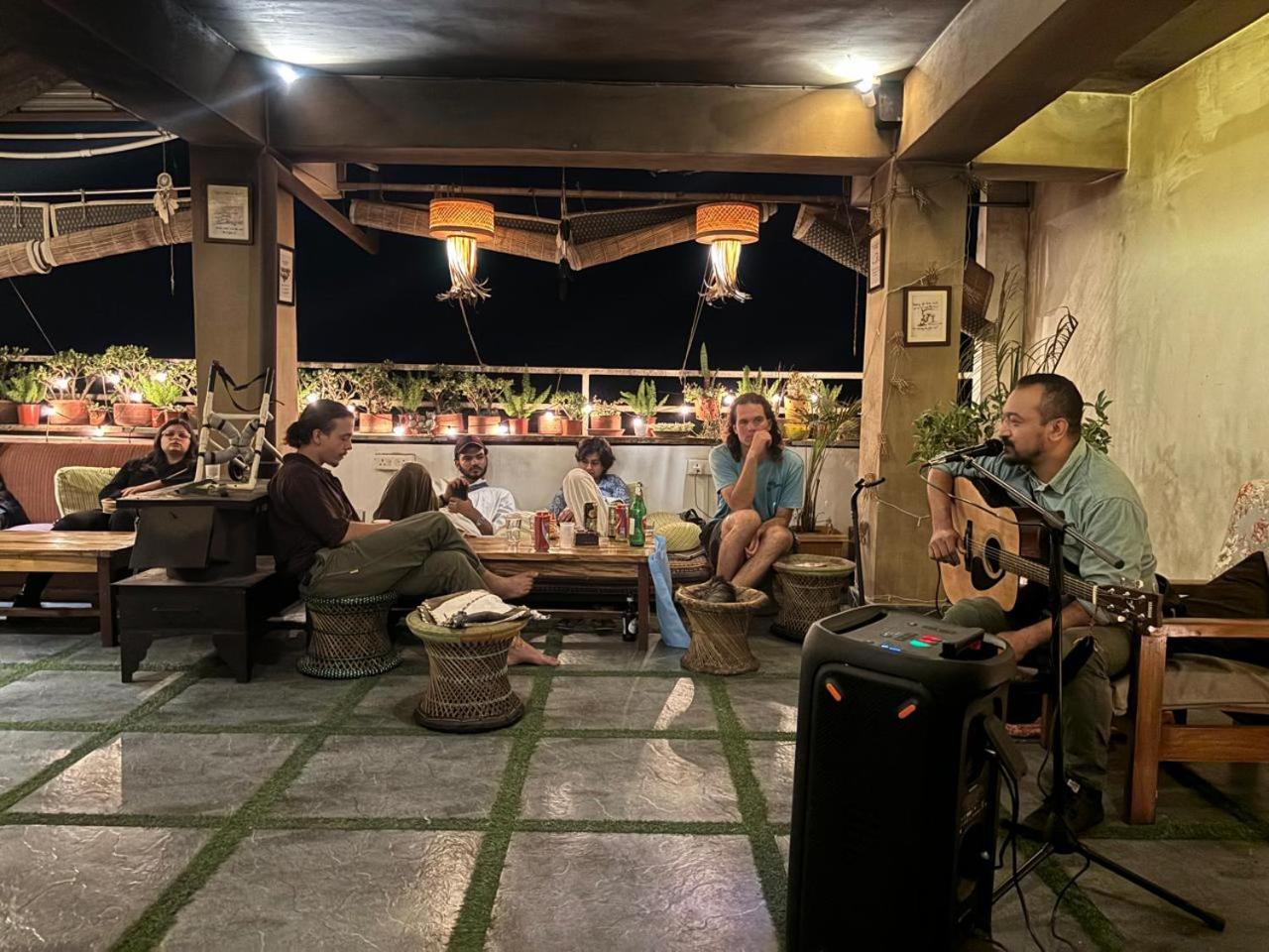 Mellow Fellow Hostel Гангток Екстериор снимка